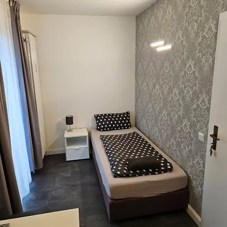 M&m Apartment *